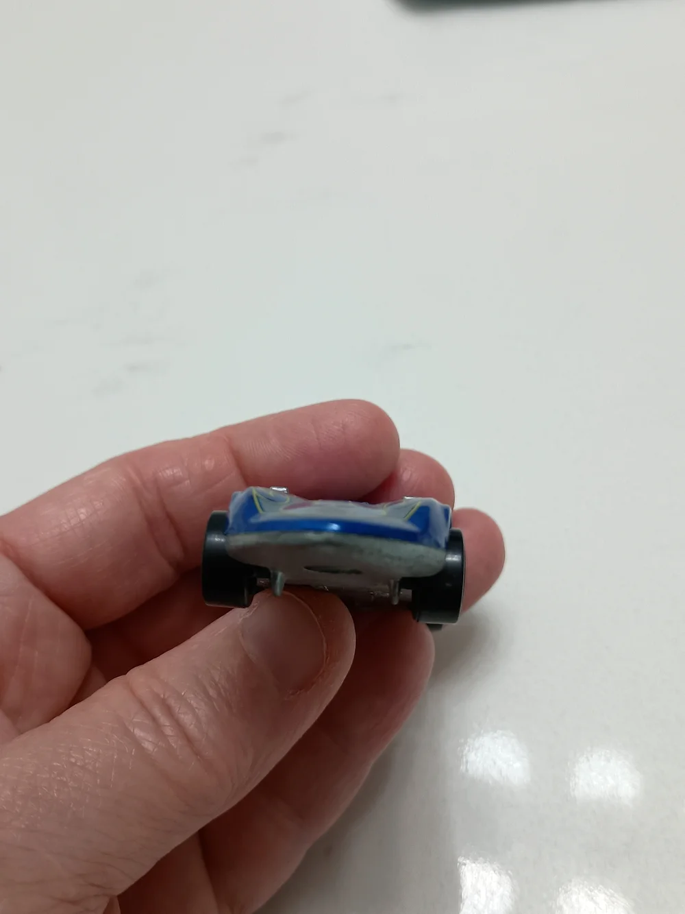 Pre-Owned Mattel Hot Wheels Twin Mill Blue Metallic With Silver/Yellow Tribal